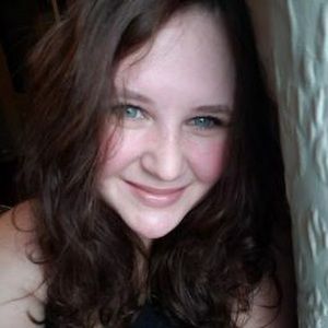 Meet your Posher, Macie